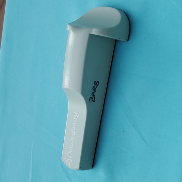 Stamp-a-ma-jig (free with other purchase) - Picture 2 of 3